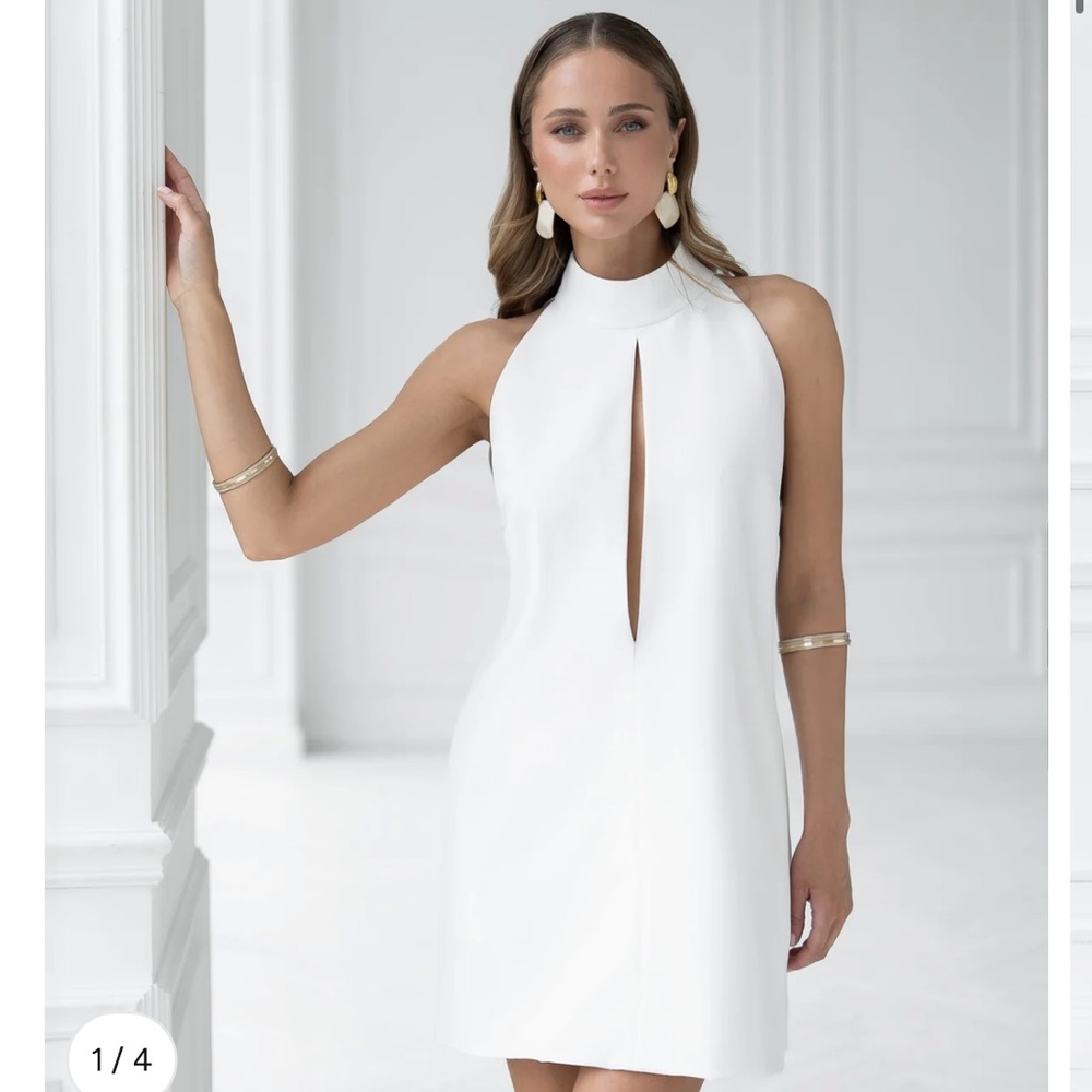 Chic White Backless Dress